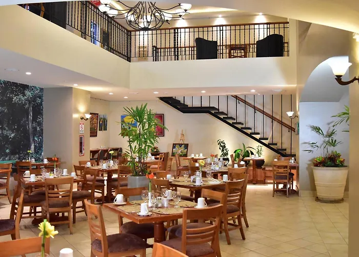 Sleep Inn Paseo Las Damas
