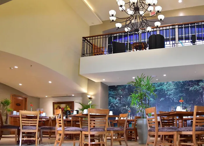 Sleep Inn Paseo Las Damas